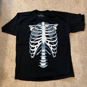 Black Halloween Skeleton T-Shirt. Men’s Size L.